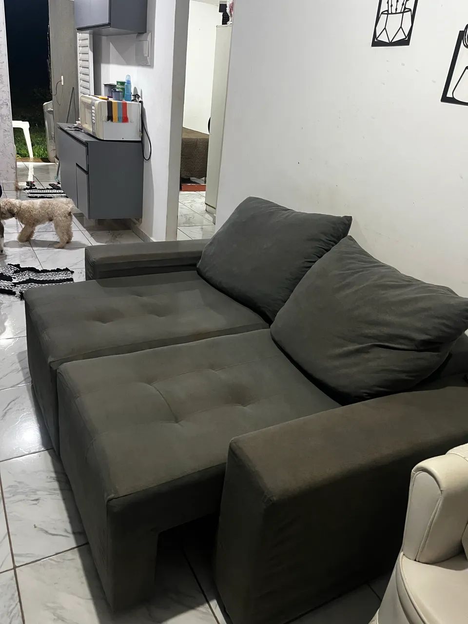 Sofá retrátil dois lugares 