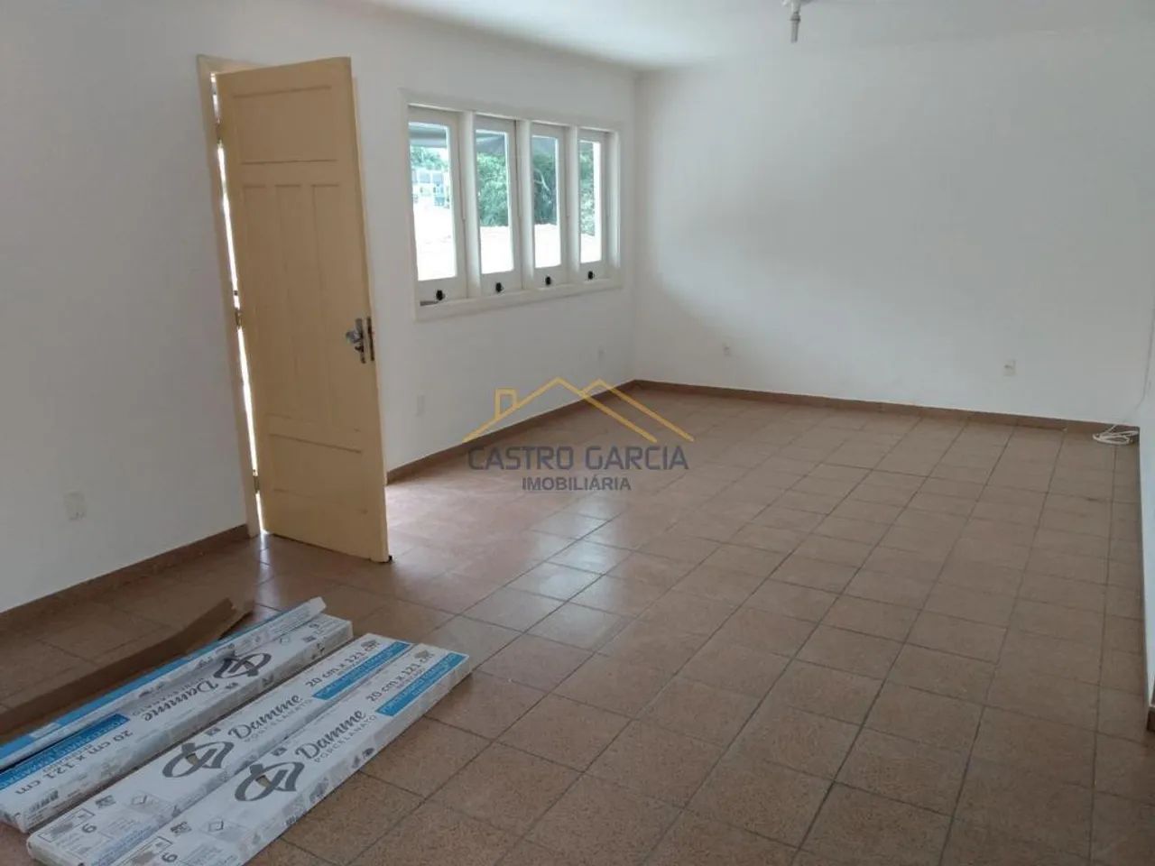 Casa para alugar em Americana, Vila Pavan, com 10 quartos, com 320 m² - Foto 2