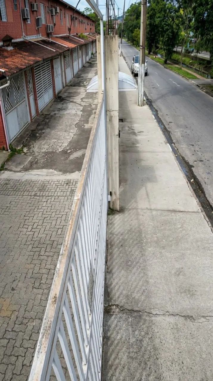 VENDO SOBRADO COND. FECHADO  - Foto 3