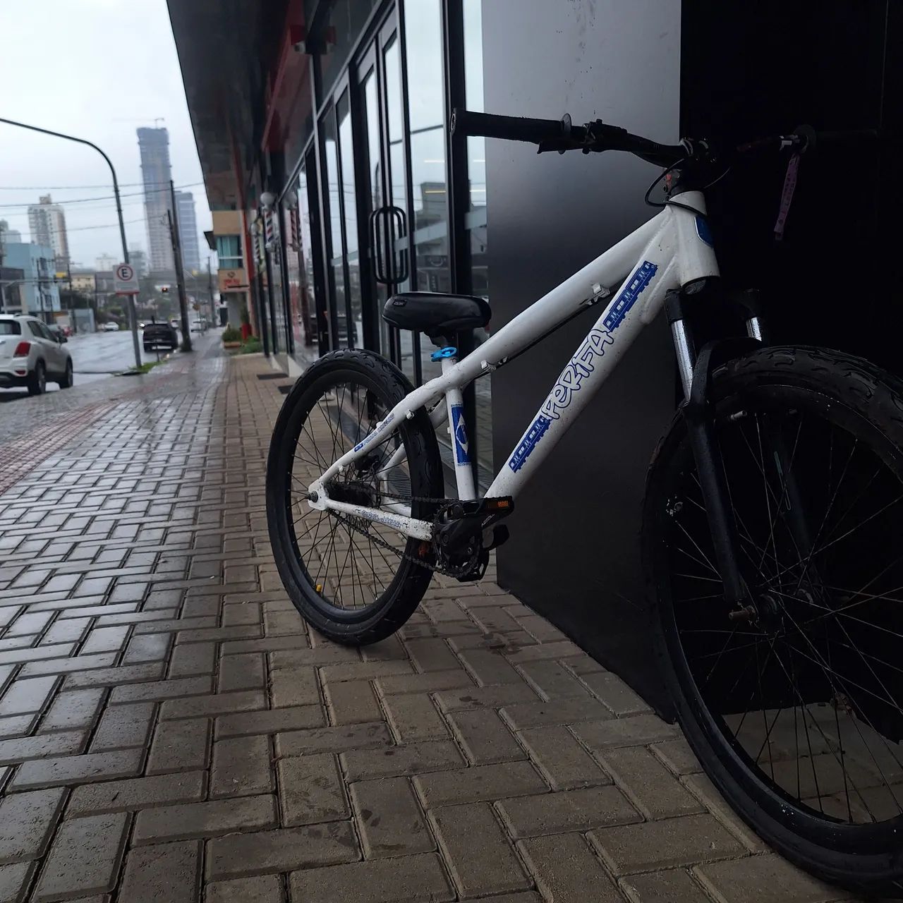 Bicicleta perifa aro 26 - Foto 5