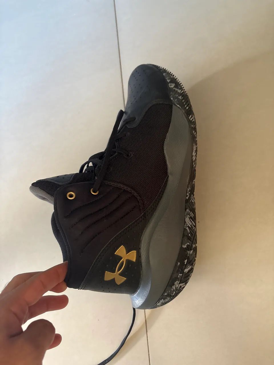 Tênis Under Armour - Foto 2