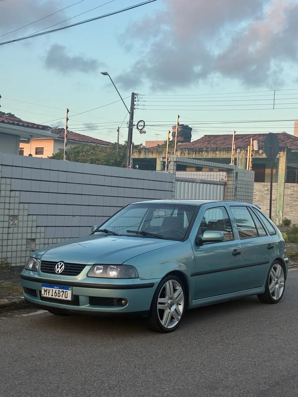 Volkswagen Gol Geração III 1.8 MI 8V Gasolina Mec. 4P 2000