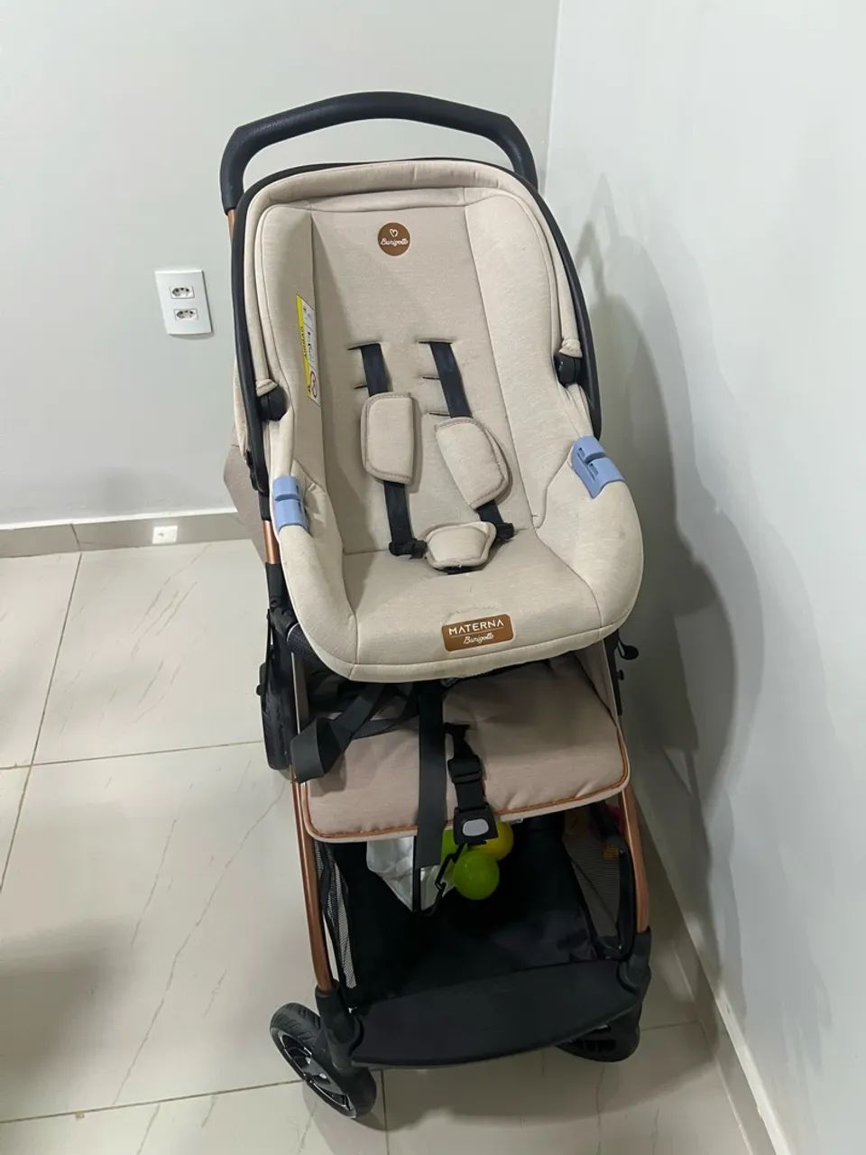 Kit Carrinho e Bebê Conforto Burigotto - Foto 4