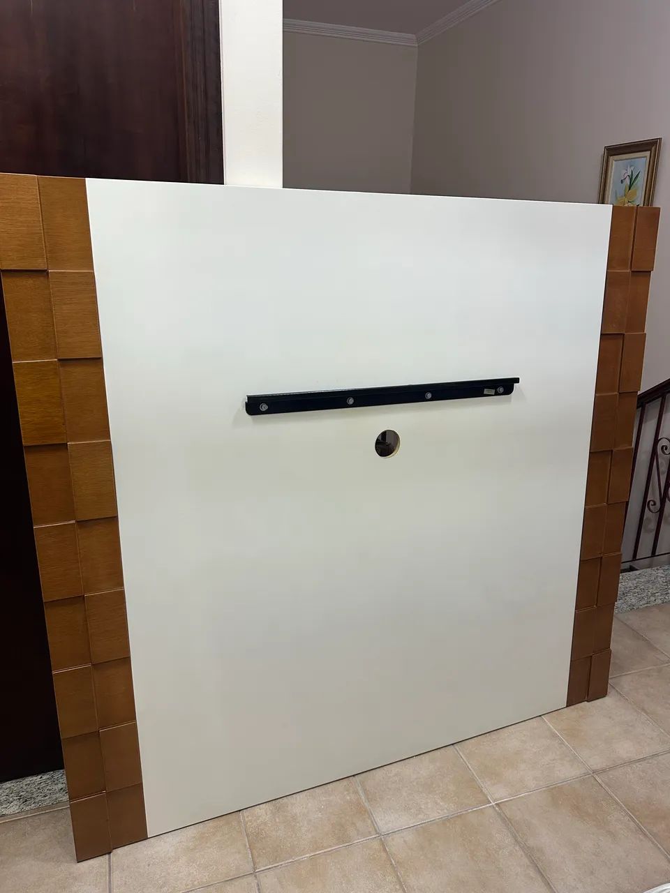 Painel para TV em Madeira (não é MDF) - Foto 3
