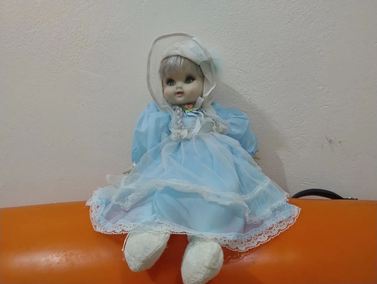 Boneca de porcelana - cor azul  - Foto 2