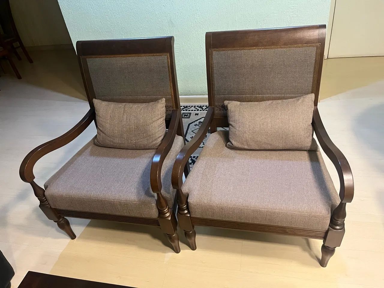 POLTRONAS ESTILO COLONIAL - Foto 4