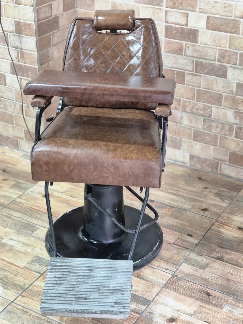 Cadeira barbearia  - Foto 4
