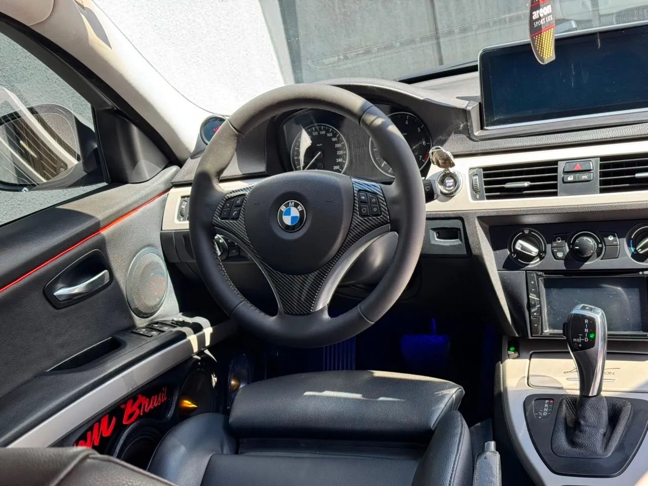 BMW 320I A 2010 - Foto 4