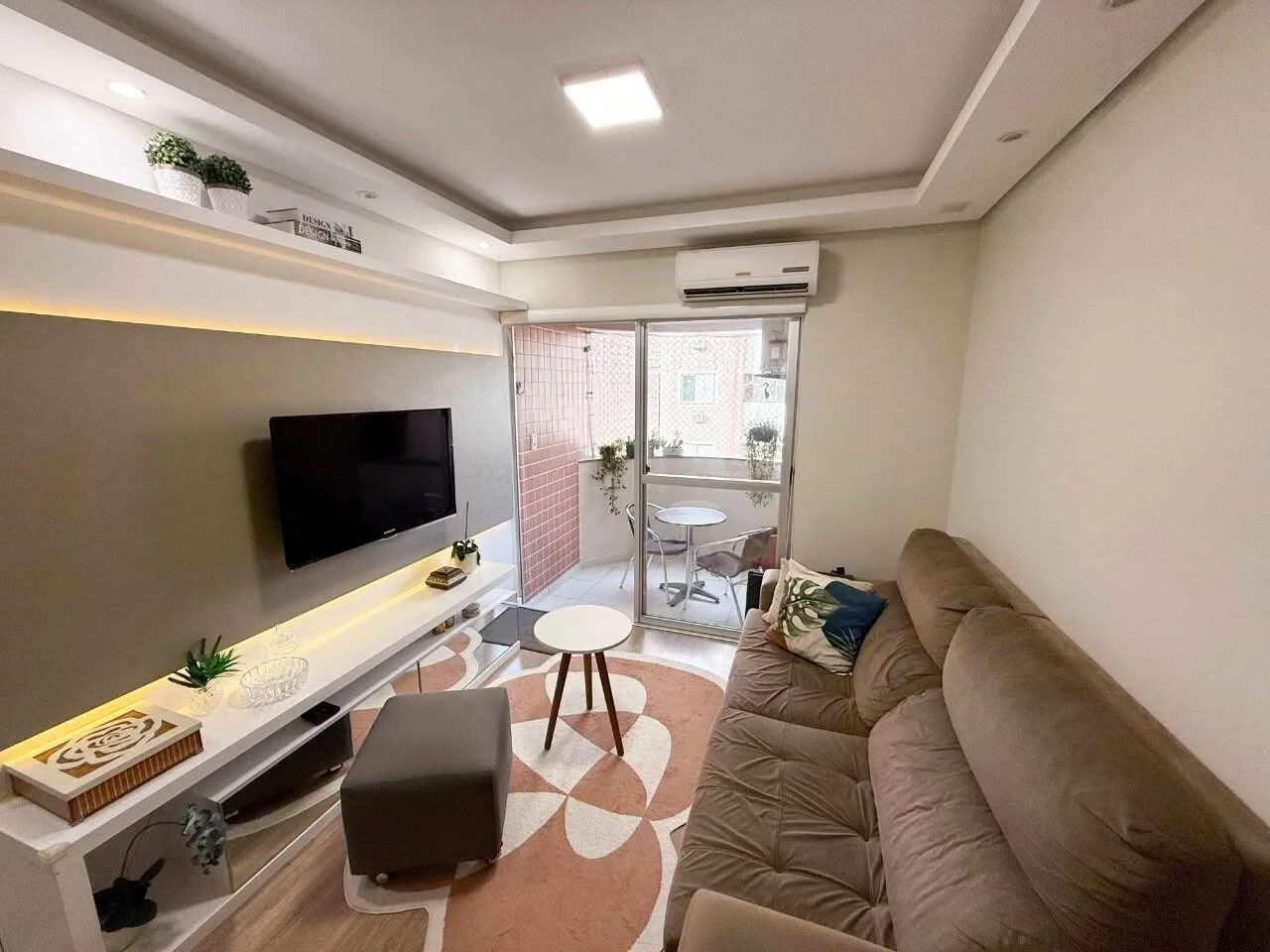 Apartamento de 3 quartos com suíte e sacada em Itacorubi, Florianópolis - Foto 5