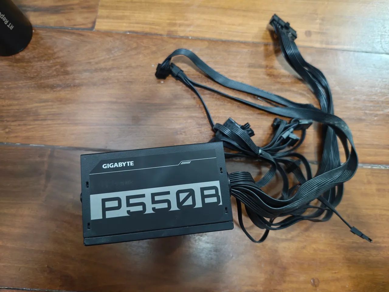 Fonte gigabyte p550b - Foto 2