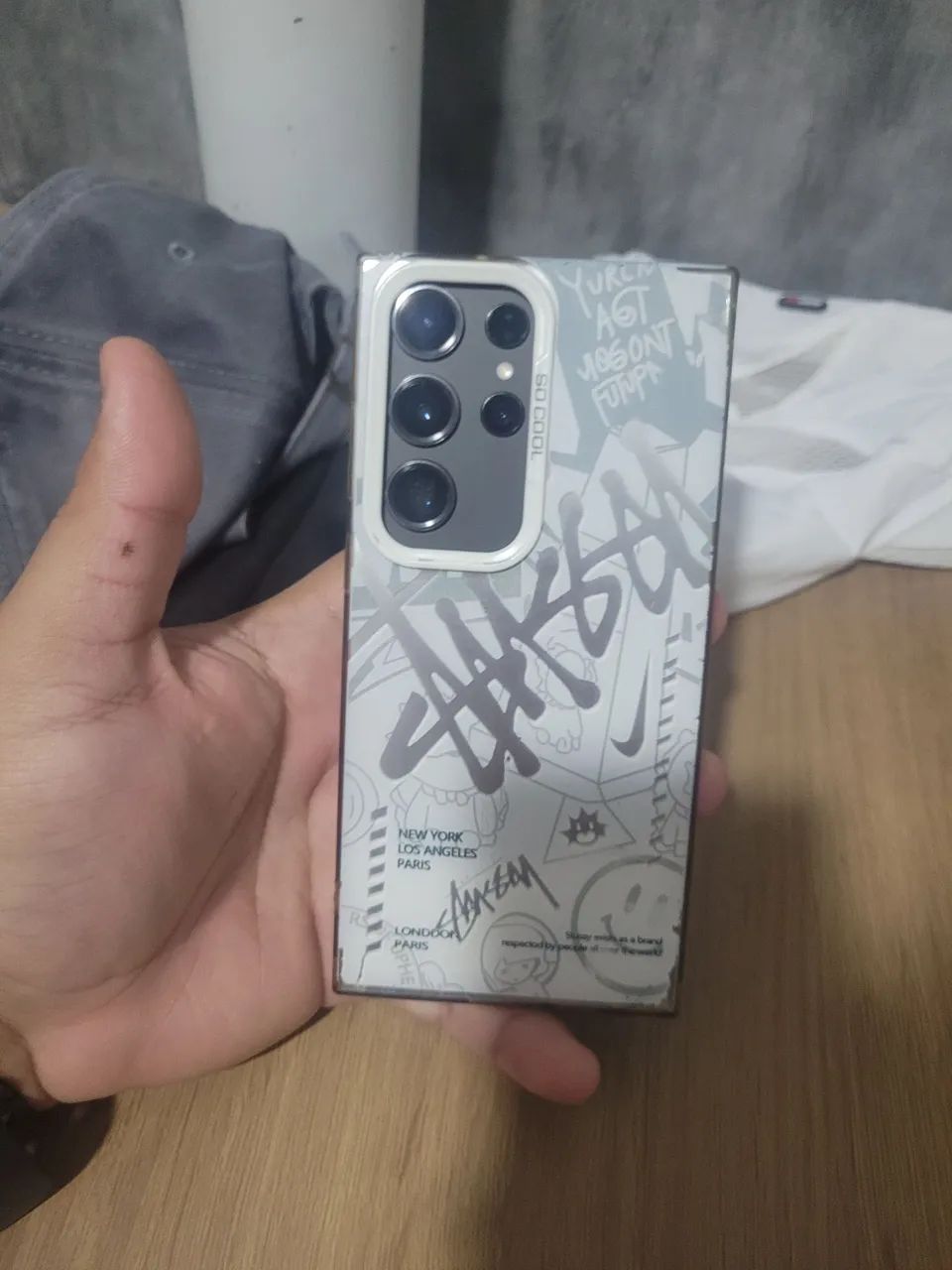 Samsung S23 Ultra 256gb - Foto 2