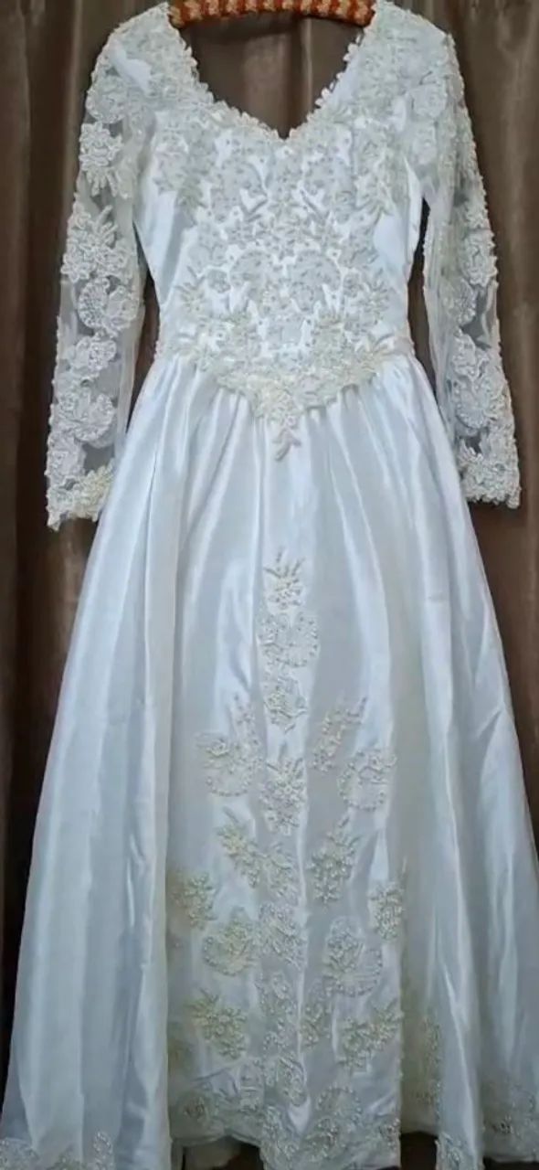 Vestido de noiva branco clássico - Foto 4