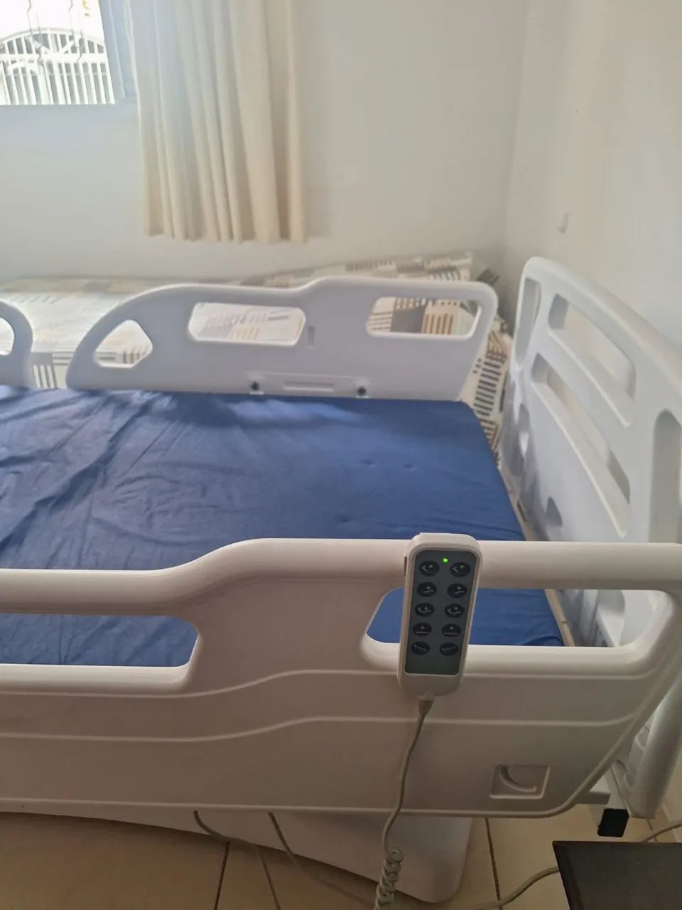 Cama hospitalar c/ colchão  - Foto 3