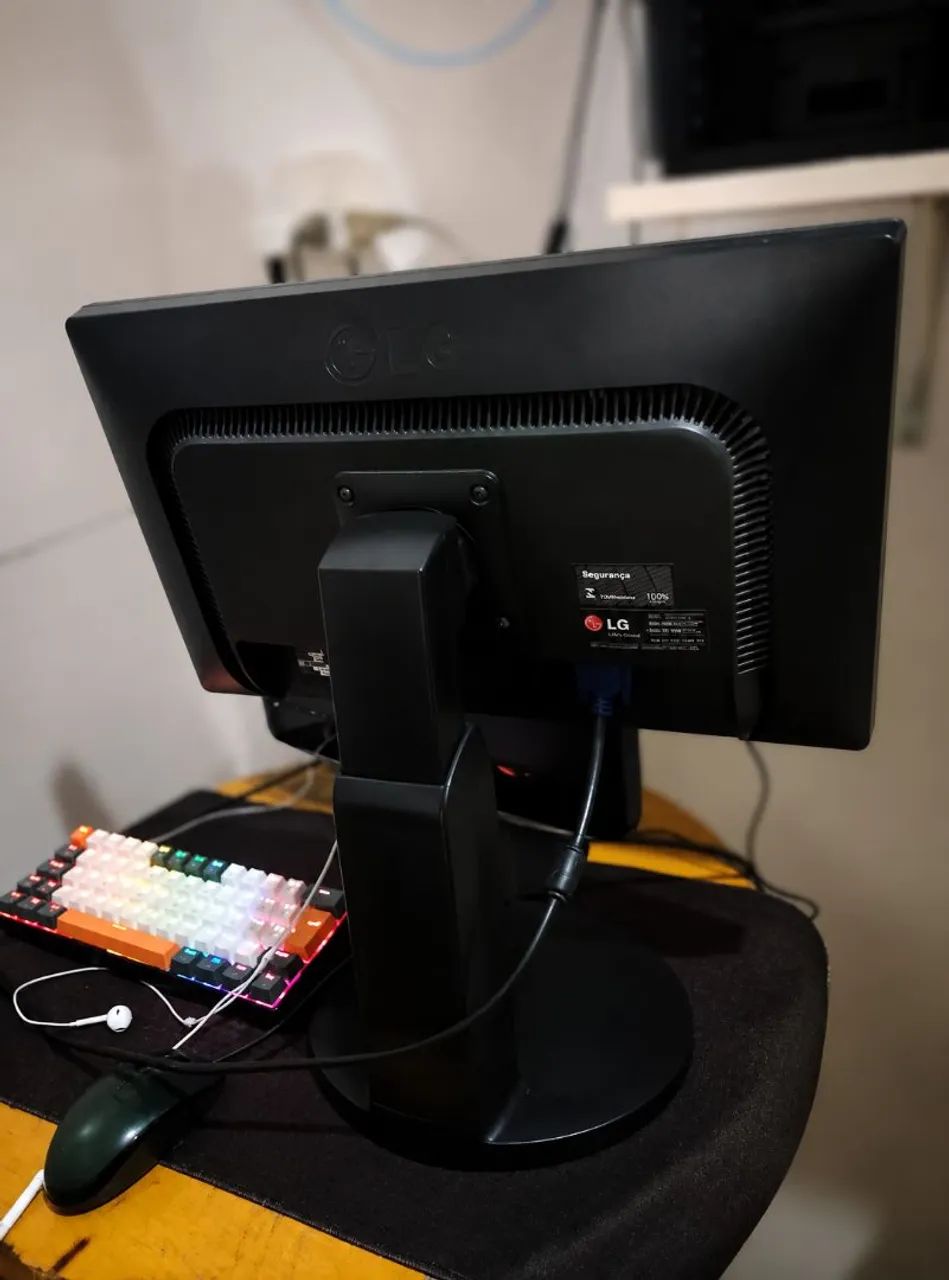 MONITOR LG - Foto 2