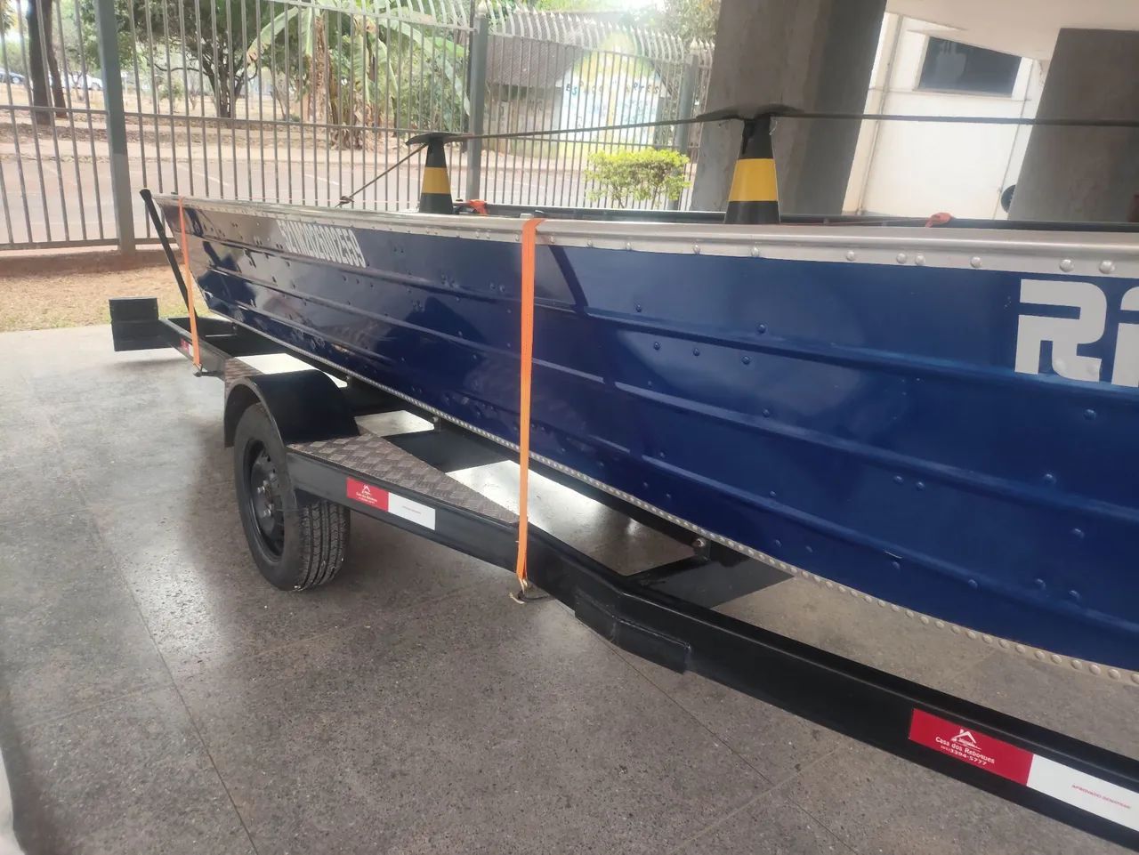 Canoa, Carreta e Motor. - Foto 5
