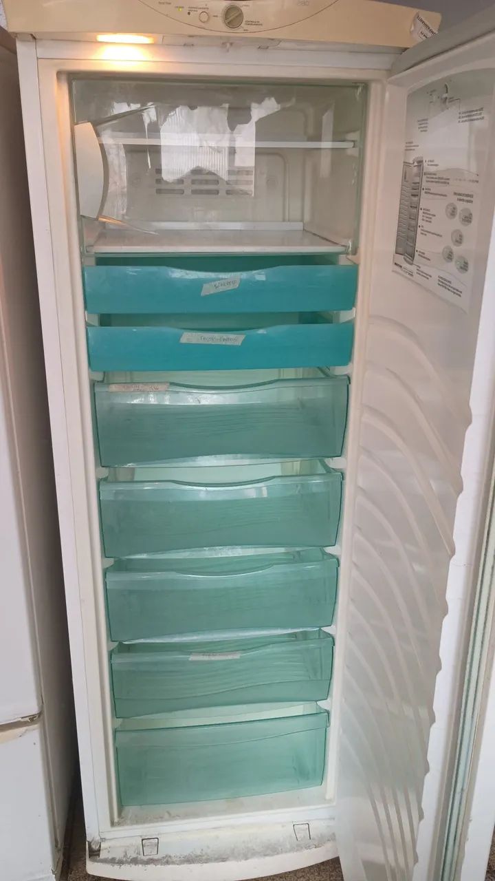 Conjunto Freezer Brastemp e Geladeira Brastemp. - Foto 2