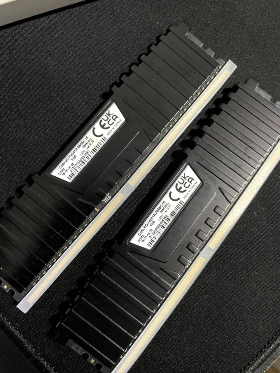 Corsair 8x2 2666Mhz CL16 - Foto 2