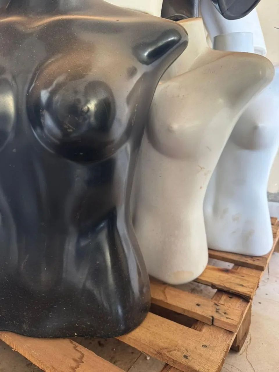 Manequim busto feminino