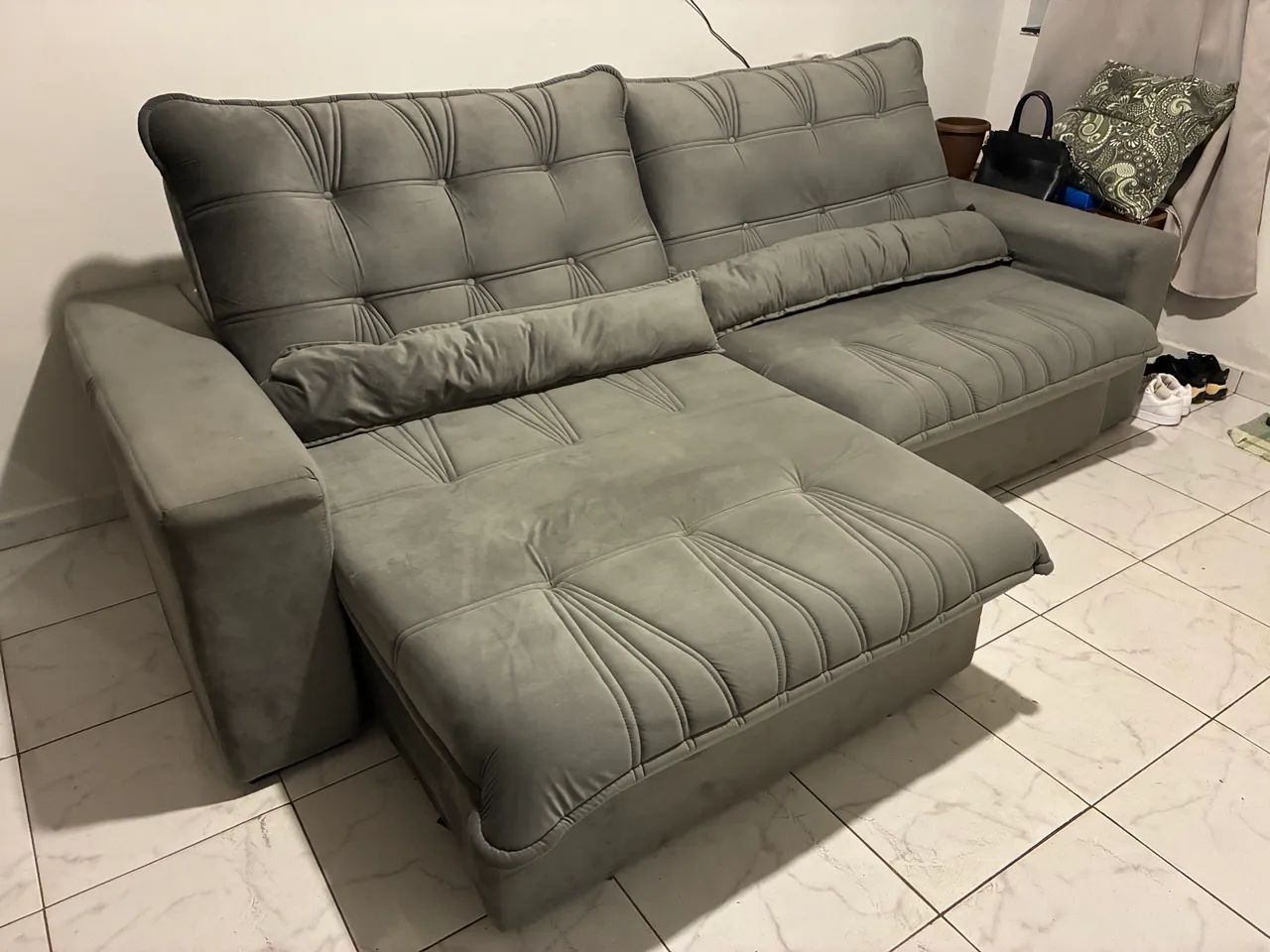 Sofá 2,70 Cinza Retrátil e Reclinável Usado - Foto 3