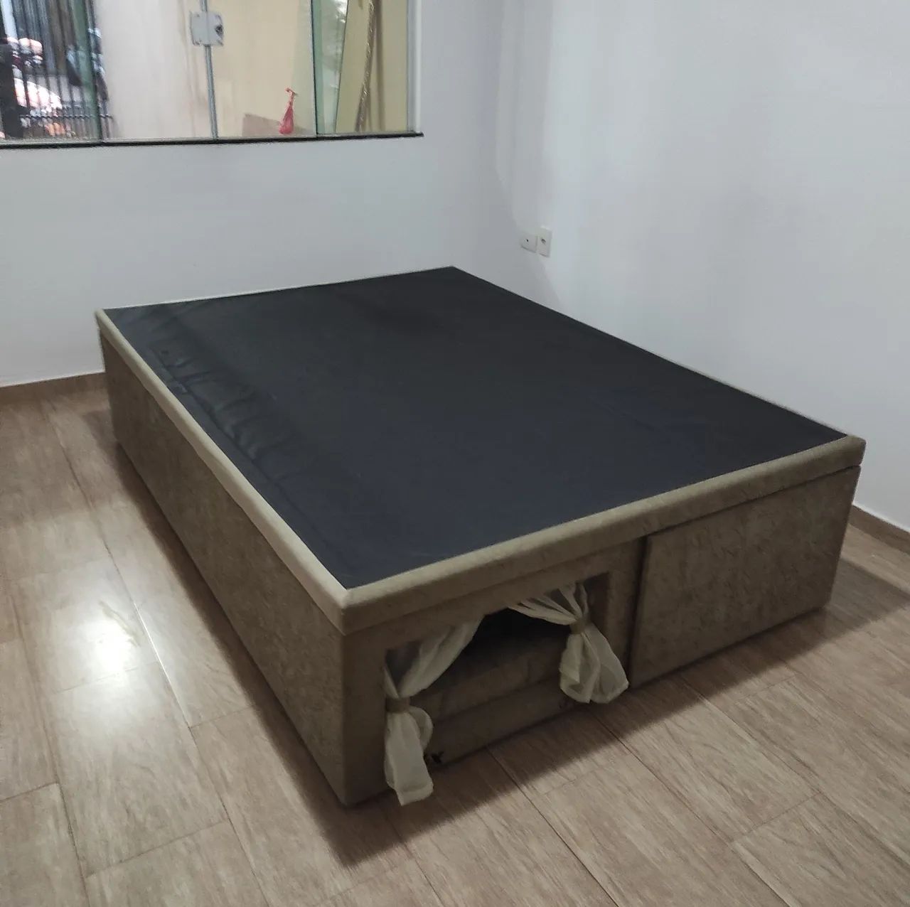 Box baú de casal
