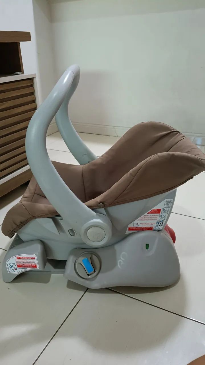 Bebê conforto Galzerano usado  - Foto 4