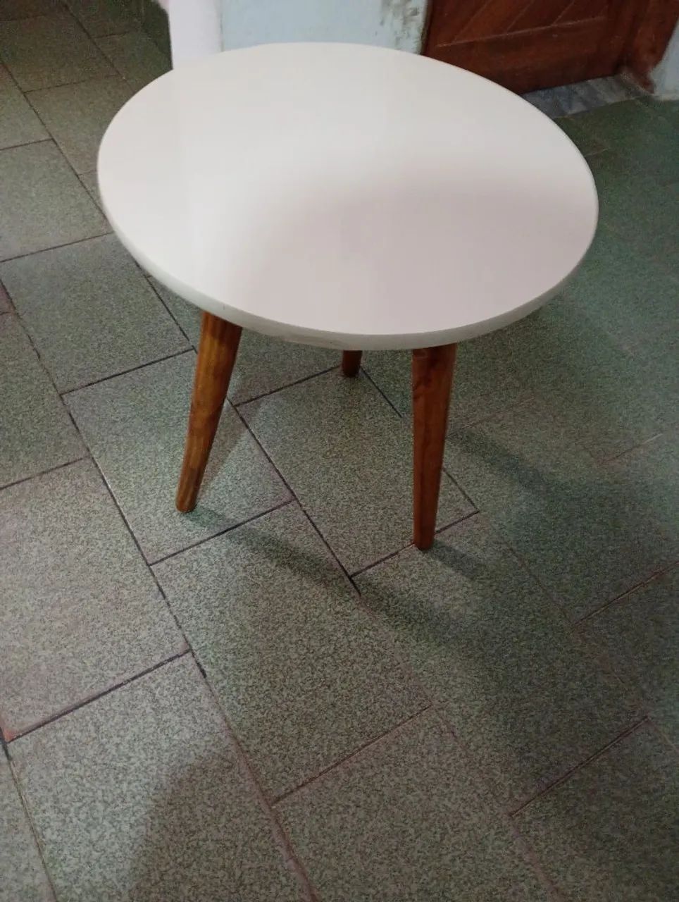 Coffee Table/Bedside Table64985858659330120