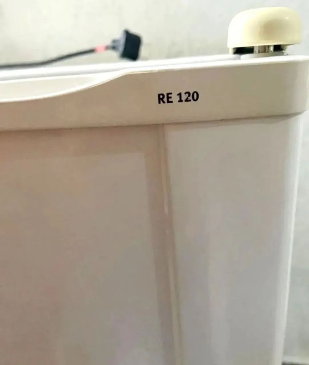 Frigobar Electrolux 122L 220V - Foto 3
