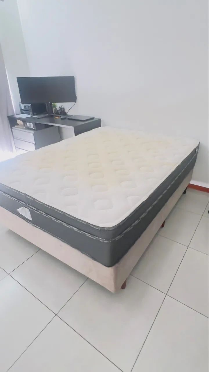 Cama box casal base em suede completa ,aceito cartão 