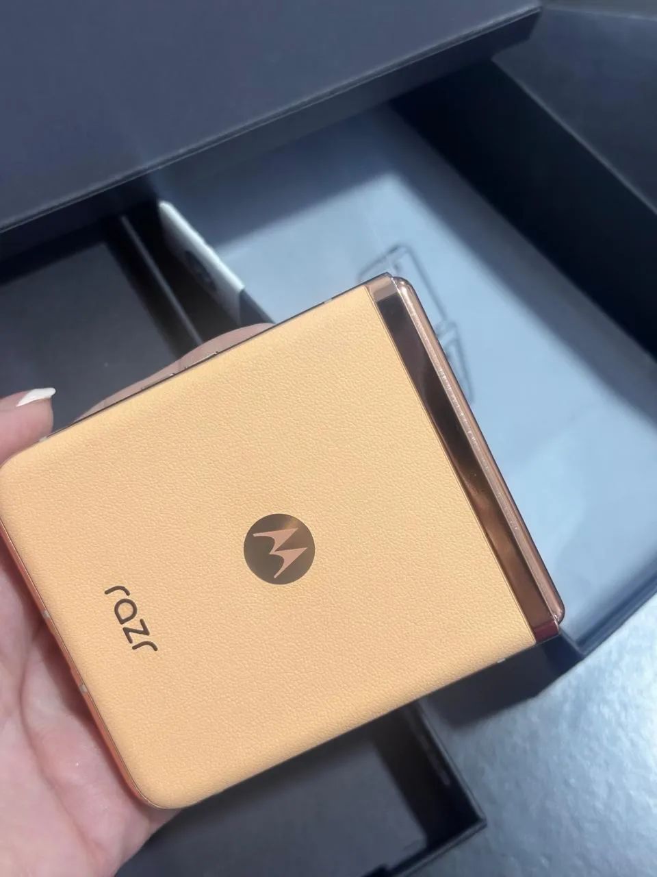 Motorola razar 40 ultra 