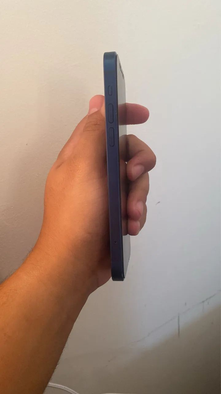 iPhone 12 - 128Gb - Não está pegando o Chip - Foto 2