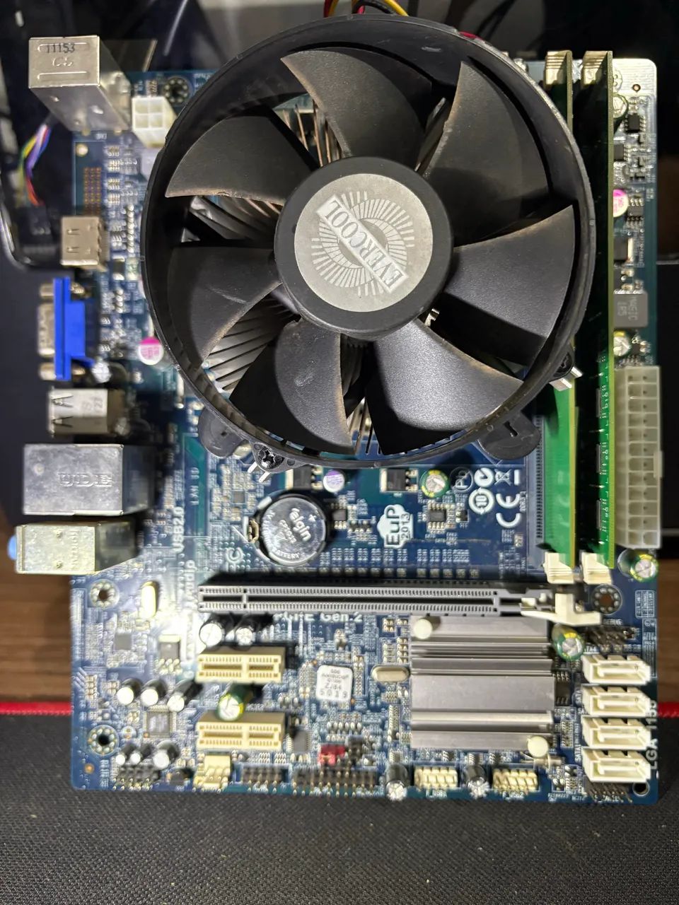 Kit Placa-Mãe H61 (LGA 1155) + i5-2400 + 6GB DDR3