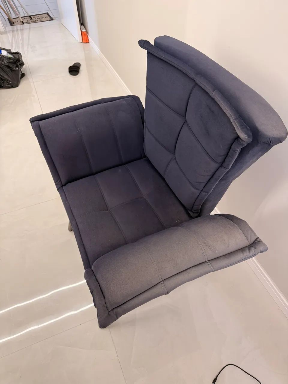 Infinity Armchair with Solid Wood Legs65048992579202122