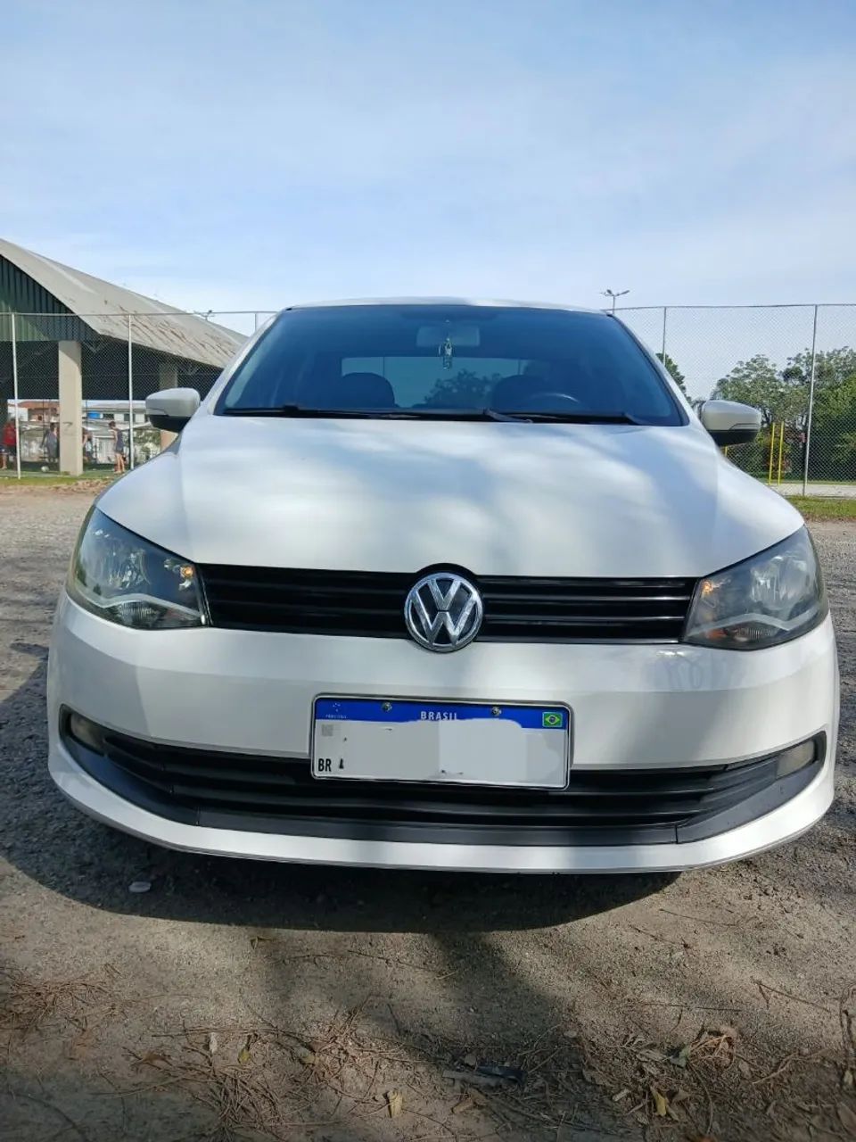 Volkswagen Voyage VOYAGE Comfortline 1.0 T.Flex 8V 4p 2015