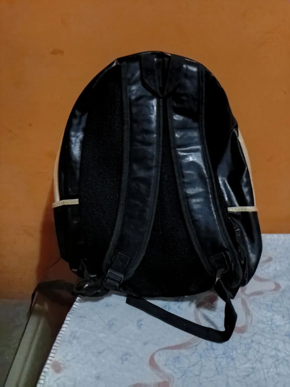 Mochila couro.  - Foto 2