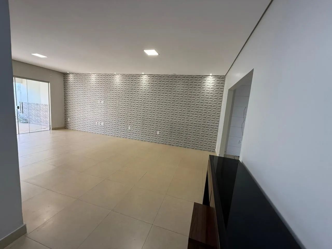 Casa 3 quatros ,laje, escriturada Planaltina Df - Foto 5