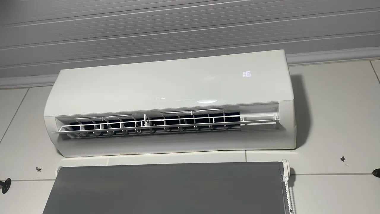 ar-condicionado novo