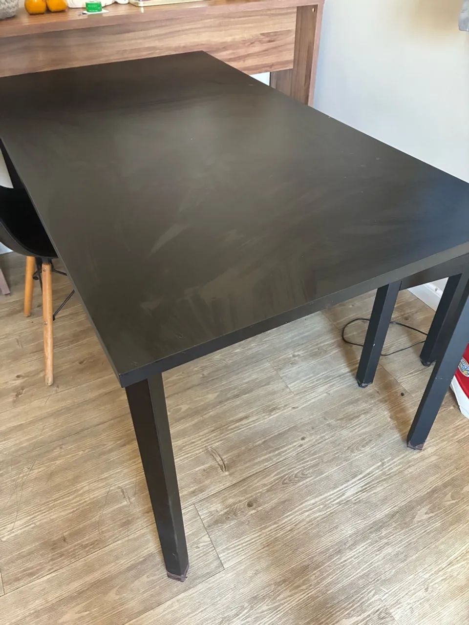 Mesa c/ banco e cadeira 