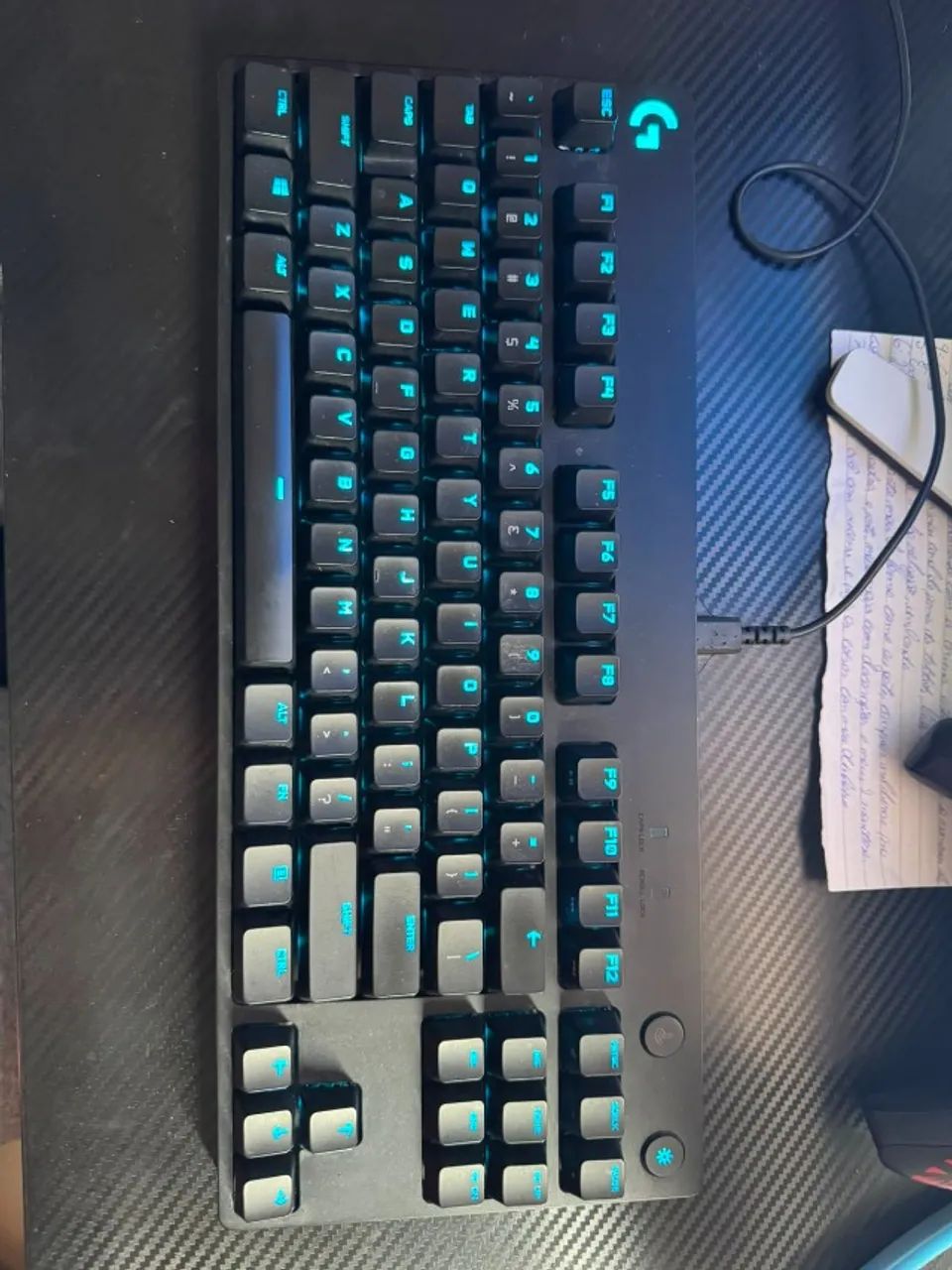 TECLADO G PRO - EXCELENTE ESTADO  - Foto 2