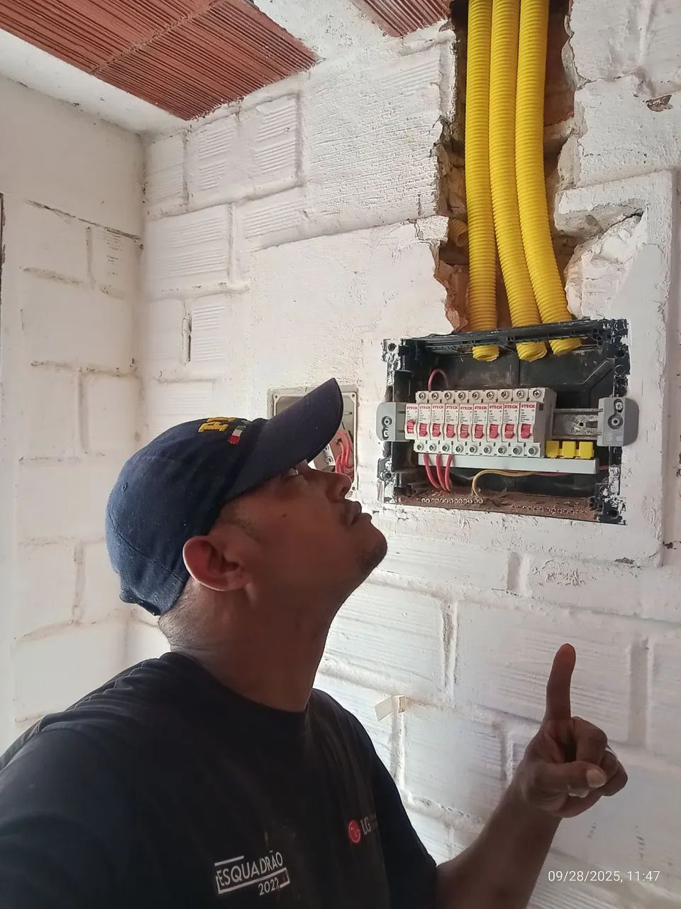 Eletricista  - Foto 4