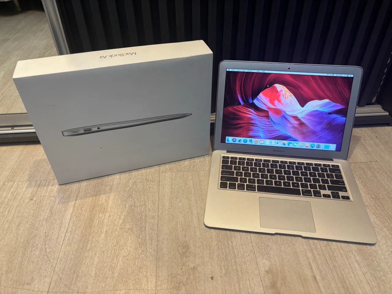 Macbook air apple 13? mid 2011 para retirada de peças - Notebooks