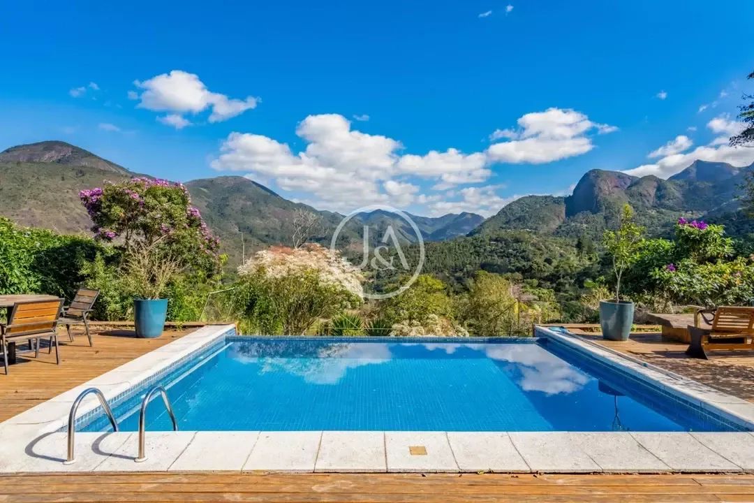Casa para venda com 4 quartos, 2101m² - Araras - Petrópolis/RJ - Foto 2