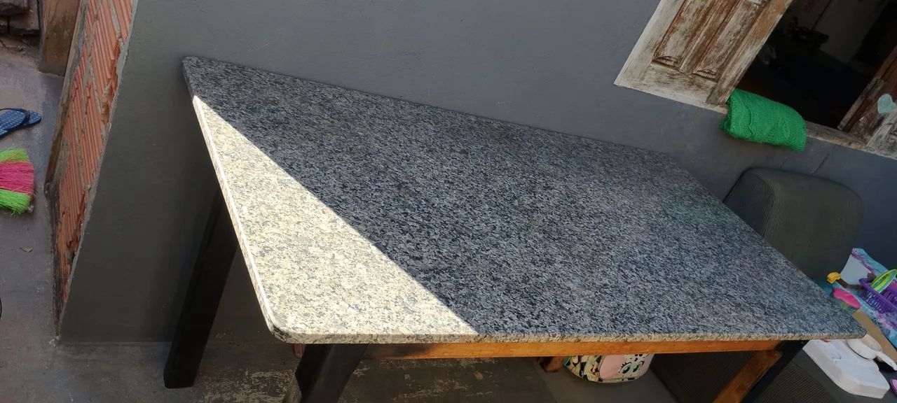 Mesa de mármore 