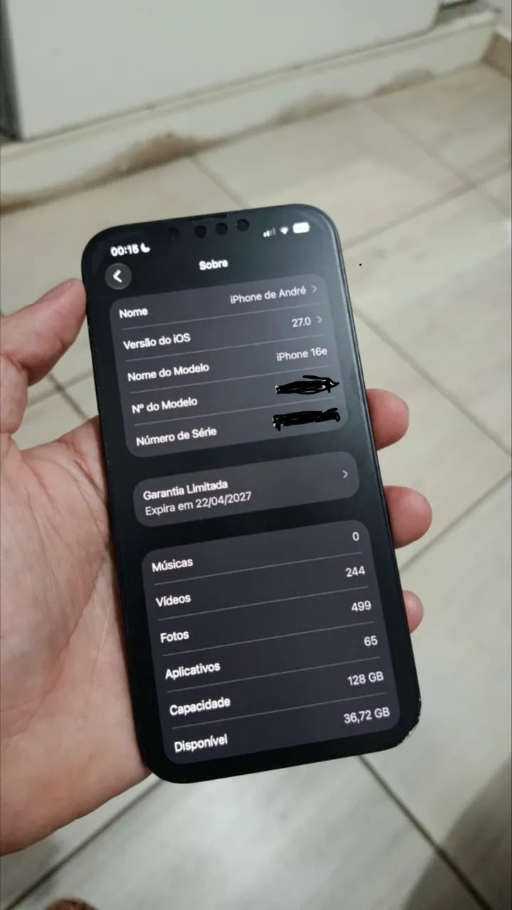 iPhone 16e