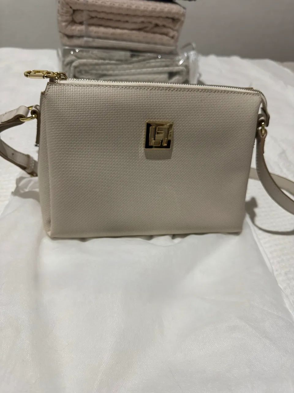 Bolsa Luz da Lua nova 