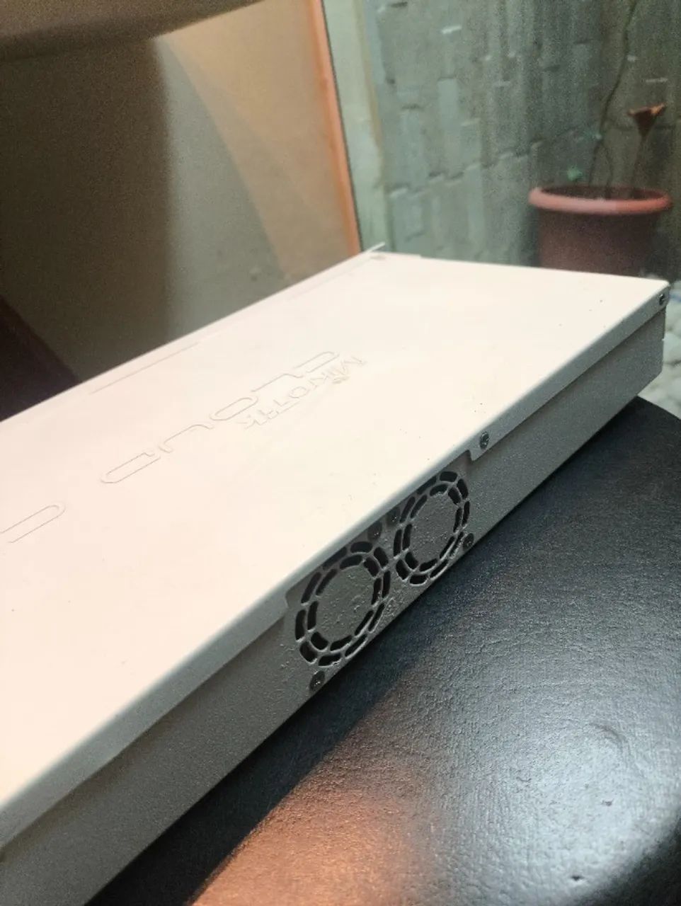 MIKROTIK CLOUD CORE CCR 1036 - 12G-4S - Foto 5