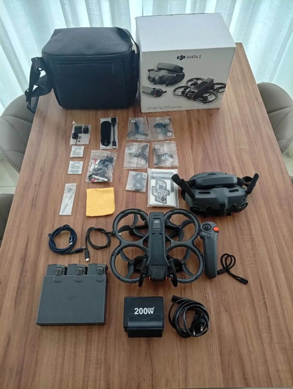 Drone Avata 2 fly combo + acessórios extra
