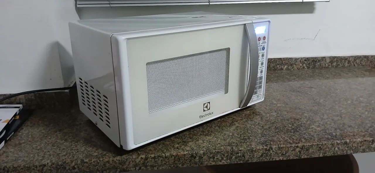 Microondas electrolux 20litros 