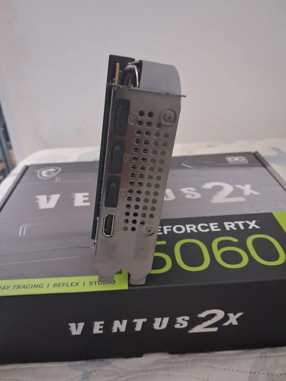 RTX 5060 MSI Ventus 2x - Foto 2