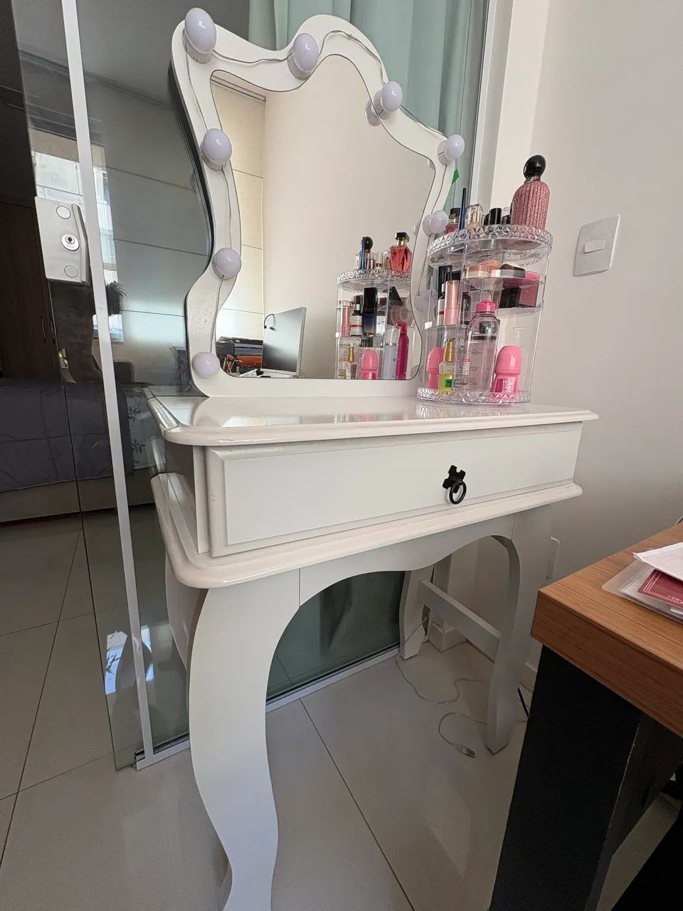 Vendo penteadeira camarim com Led  - Foto 3