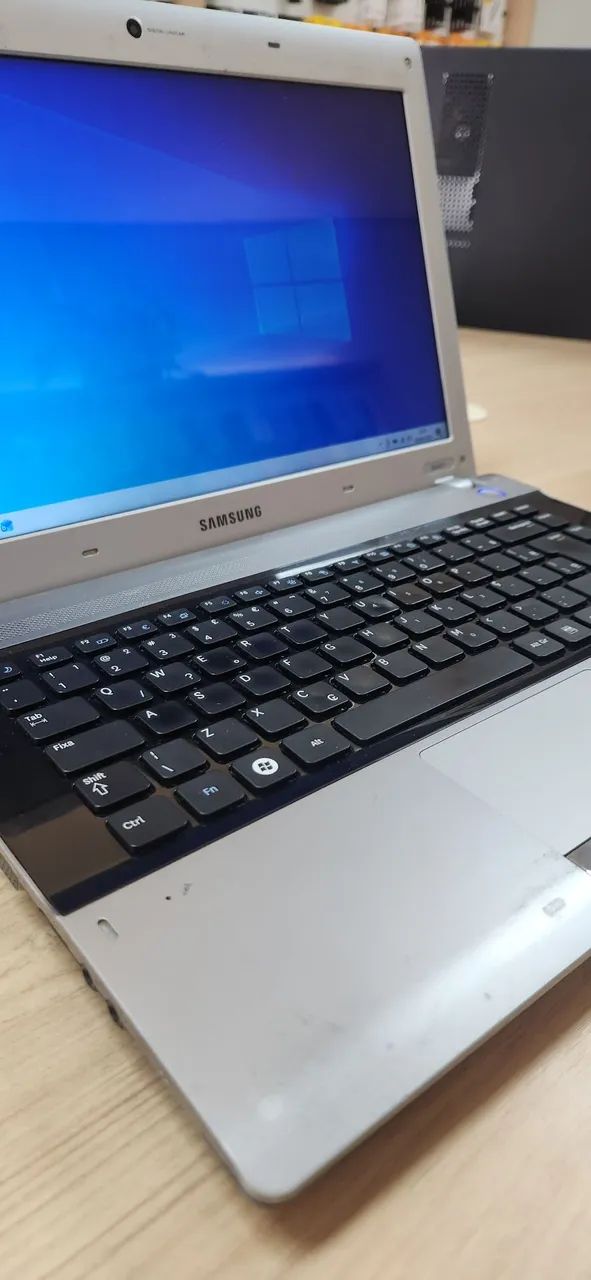 Notebook Samsung RV411 - Foto 2
